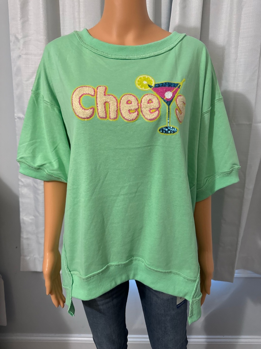 Cute Fantastic Fawn size S green oversized sequin cheers short sleeve sweatshirt